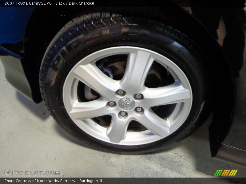 Black / Dark Charcoal 2007 Toyota Camry SE V6