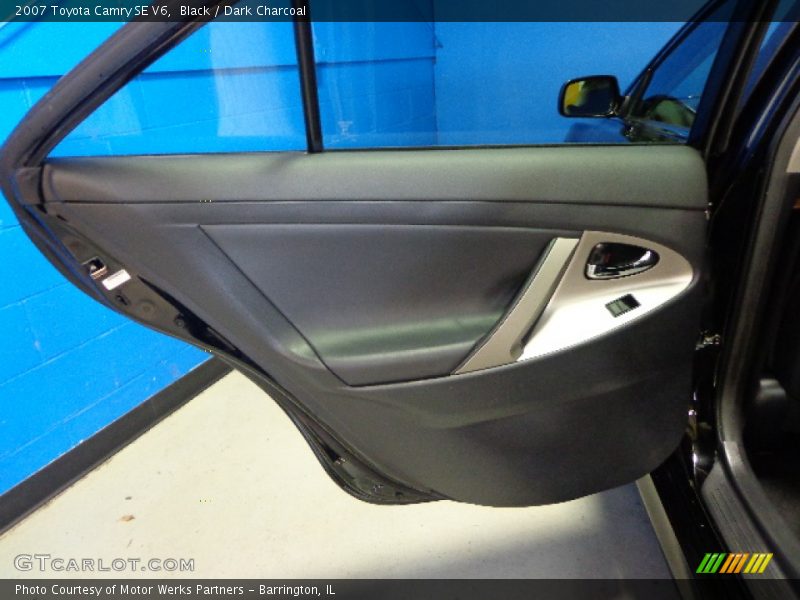 Black / Dark Charcoal 2007 Toyota Camry SE V6