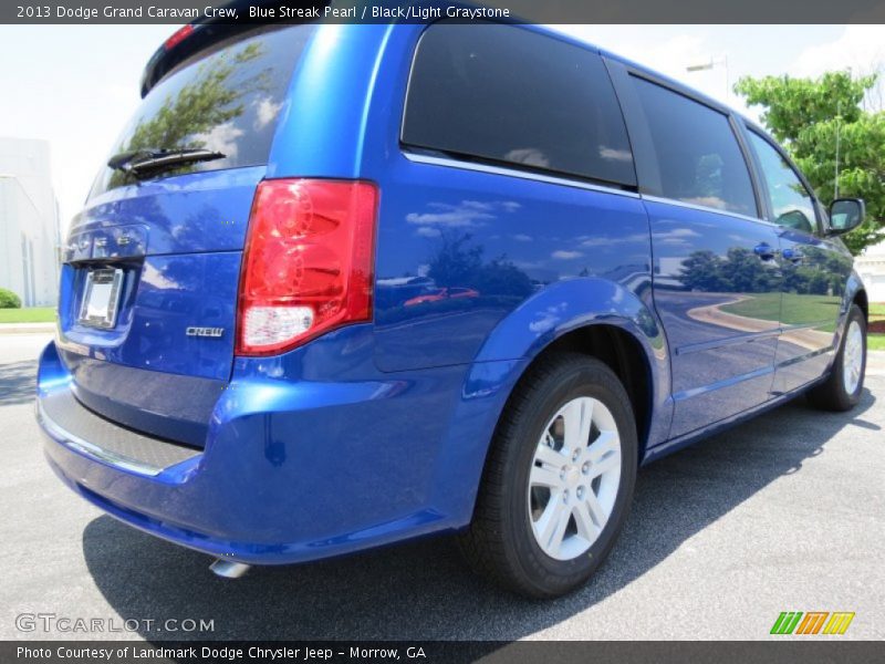 Blue Streak Pearl / Black/Light Graystone 2013 Dodge Grand Caravan Crew