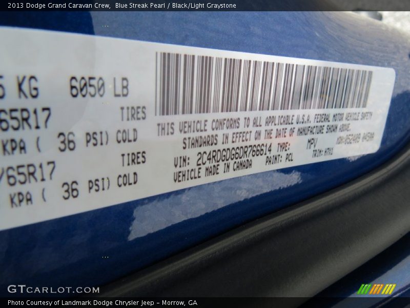 Blue Streak Pearl / Black/Light Graystone 2013 Dodge Grand Caravan Crew