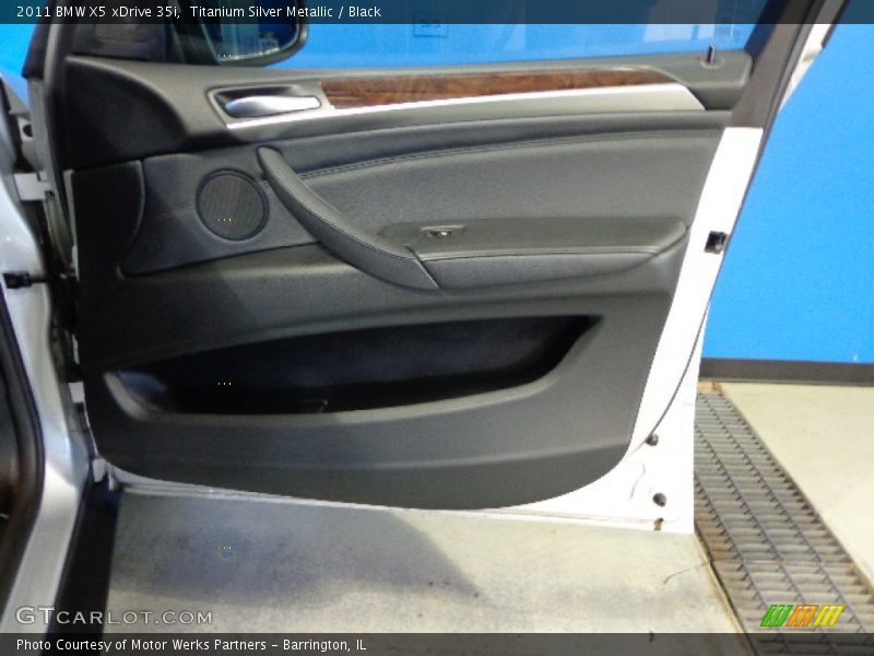 Titanium Silver Metallic / Black 2011 BMW X5 xDrive 35i