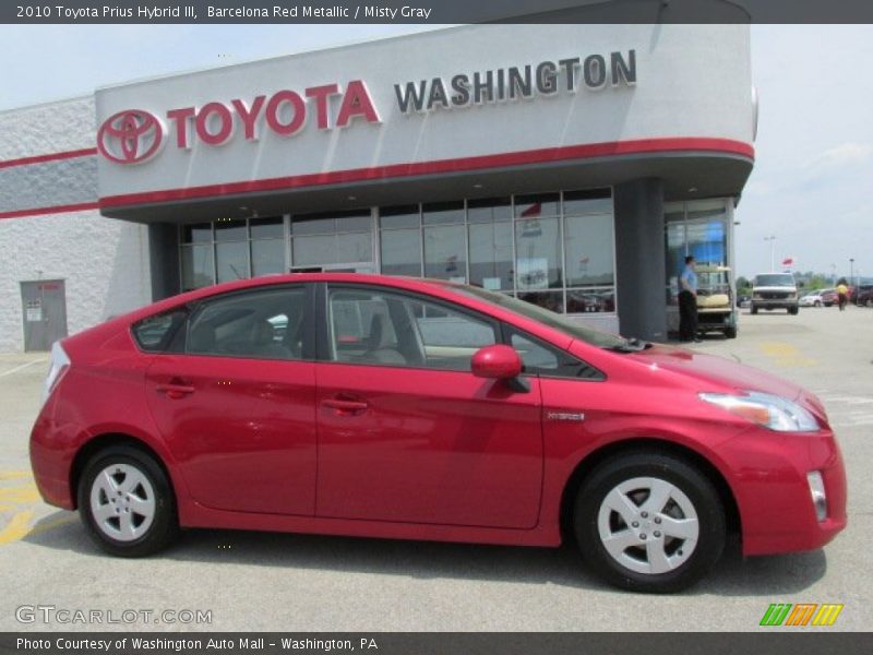 Barcelona Red Metallic / Misty Gray 2010 Toyota Prius Hybrid III