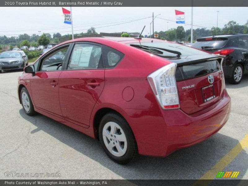 Barcelona Red Metallic / Misty Gray 2010 Toyota Prius Hybrid III