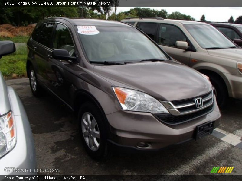 Urban Titanium Metallic / Ivory 2011 Honda CR-V SE 4WD