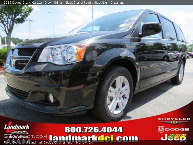 Brilliant Black Crystal Pearl / Black/Light Graystone 2013 Dodge Grand Caravan Crew
