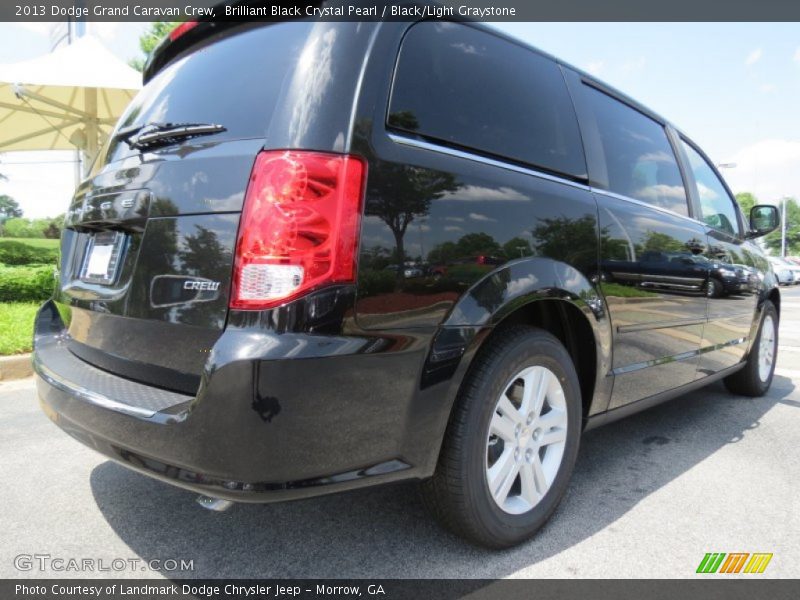 Brilliant Black Crystal Pearl / Black/Light Graystone 2013 Dodge Grand Caravan Crew