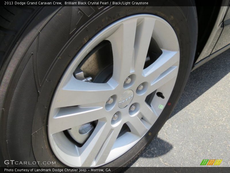Brilliant Black Crystal Pearl / Black/Light Graystone 2013 Dodge Grand Caravan Crew