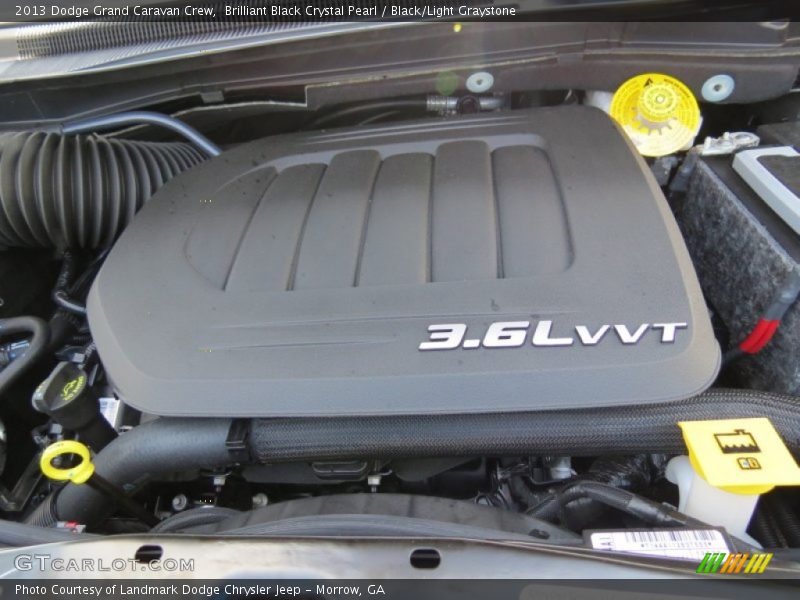 Brilliant Black Crystal Pearl / Black/Light Graystone 2013 Dodge Grand Caravan Crew