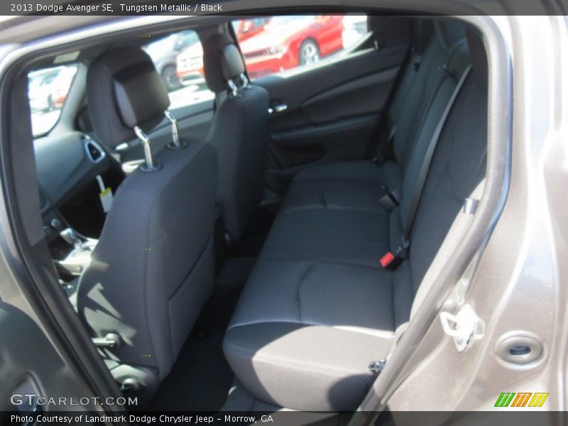 Tungsten Metallic / Black 2013 Dodge Avenger SE