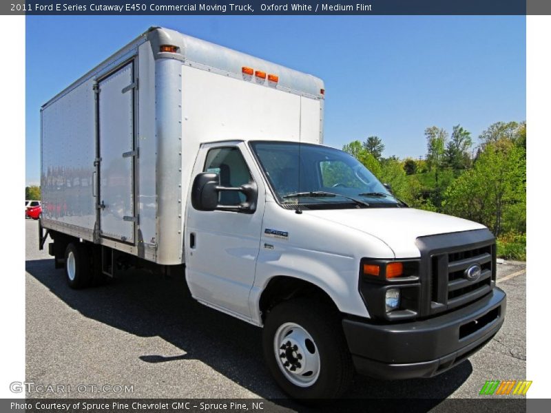 Oxford White / Medium Flint 2011 Ford E Series Cutaway E450 Commercial Moving Truck
