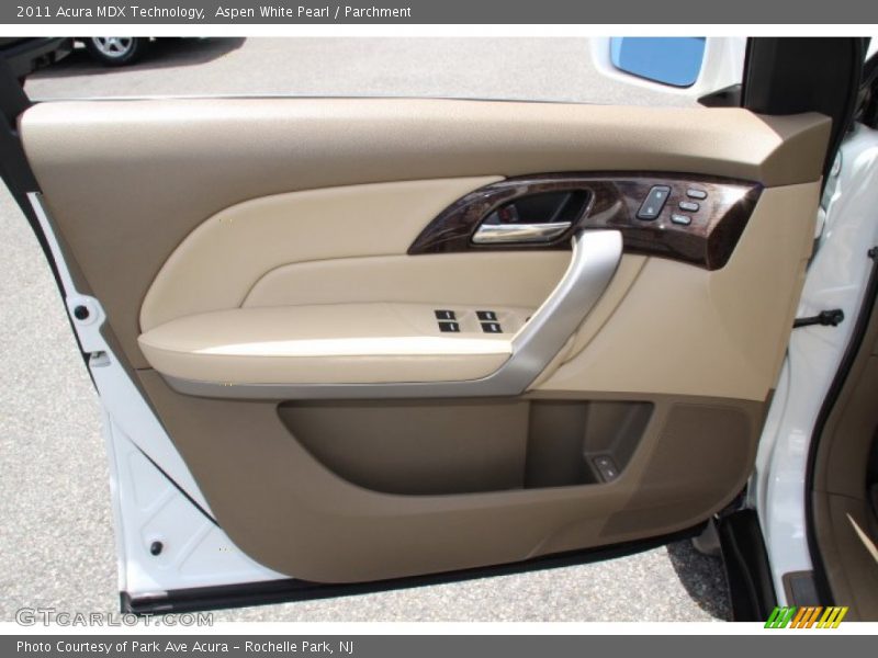 Aspen White Pearl / Parchment 2011 Acura MDX Technology