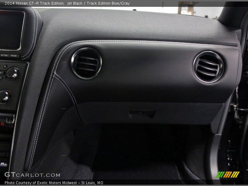 Jet Black / Track Edition Blue/Gray 2014 Nissan GT-R Track Edition