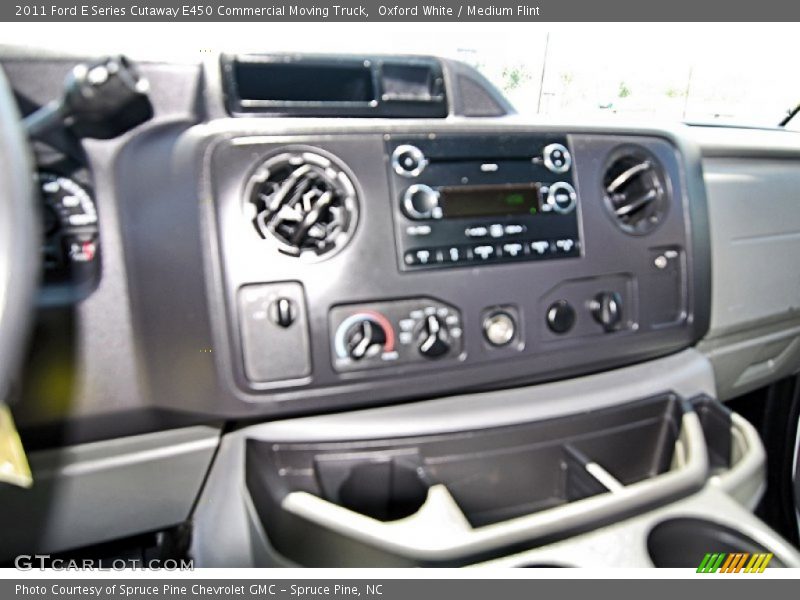 Oxford White / Medium Flint 2011 Ford E Series Cutaway E450 Commercial Moving Truck