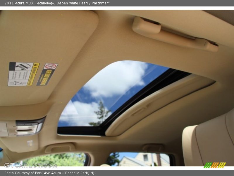 Aspen White Pearl / Parchment 2011 Acura MDX Technology