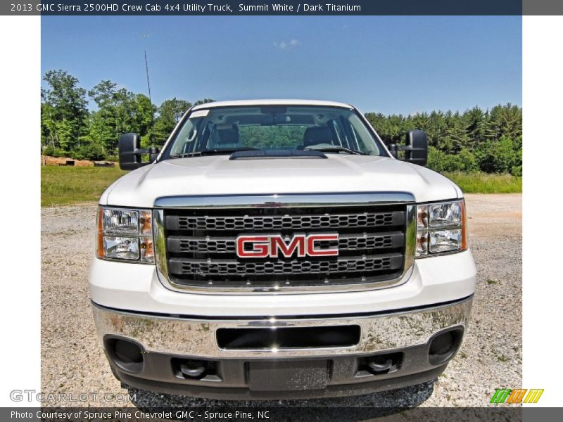 Summit White / Dark Titanium 2013 GMC Sierra 2500HD Crew Cab 4x4 Utility Truck
