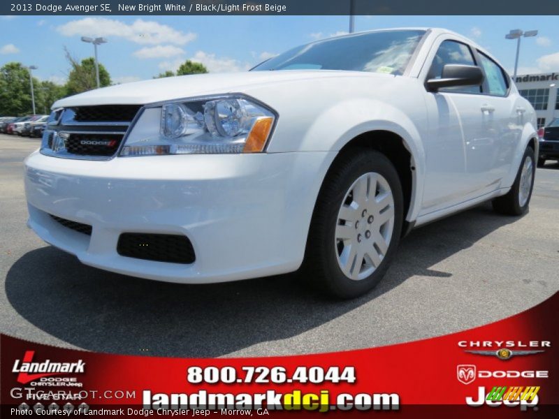 New Bright White / Black/Light Frost Beige 2013 Dodge Avenger SE