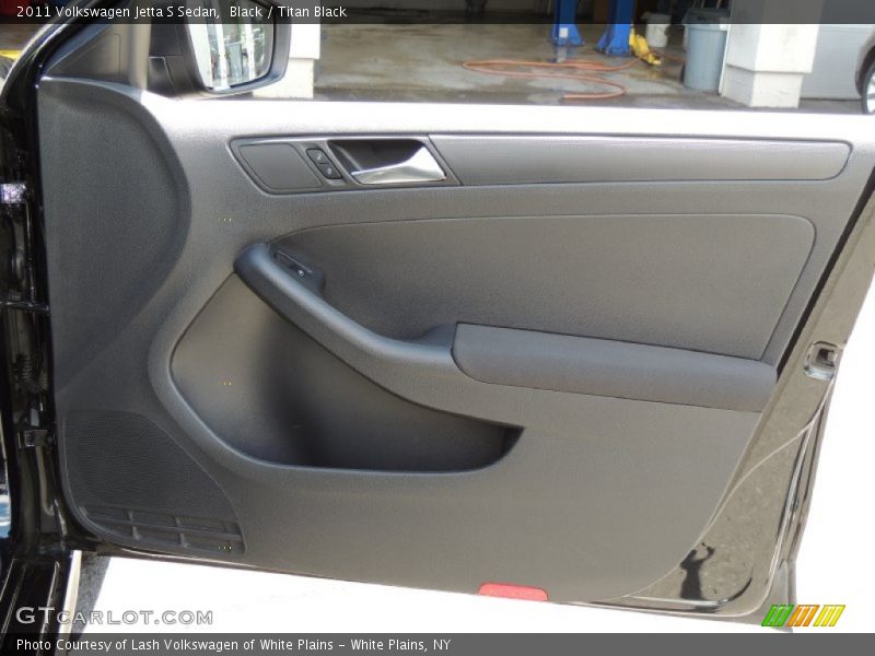 Black / Titan Black 2011 Volkswagen Jetta S Sedan