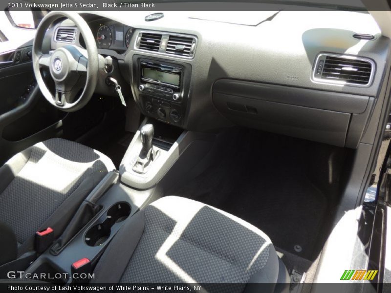 Black / Titan Black 2011 Volkswagen Jetta S Sedan