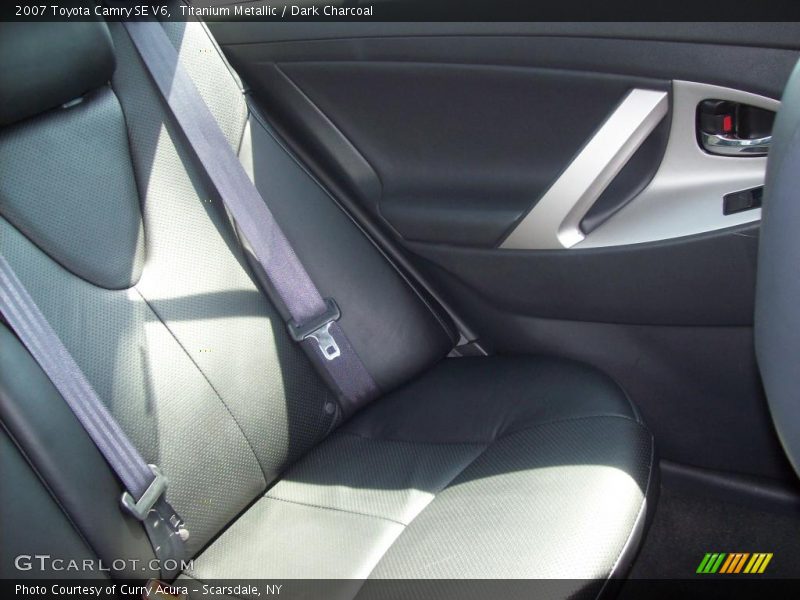 Titanium Metallic / Dark Charcoal 2007 Toyota Camry SE V6