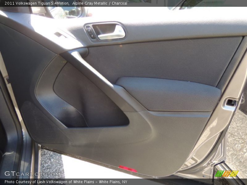 Alpine Gray Metallic / Charcoal 2011 Volkswagen Tiguan S 4Motion