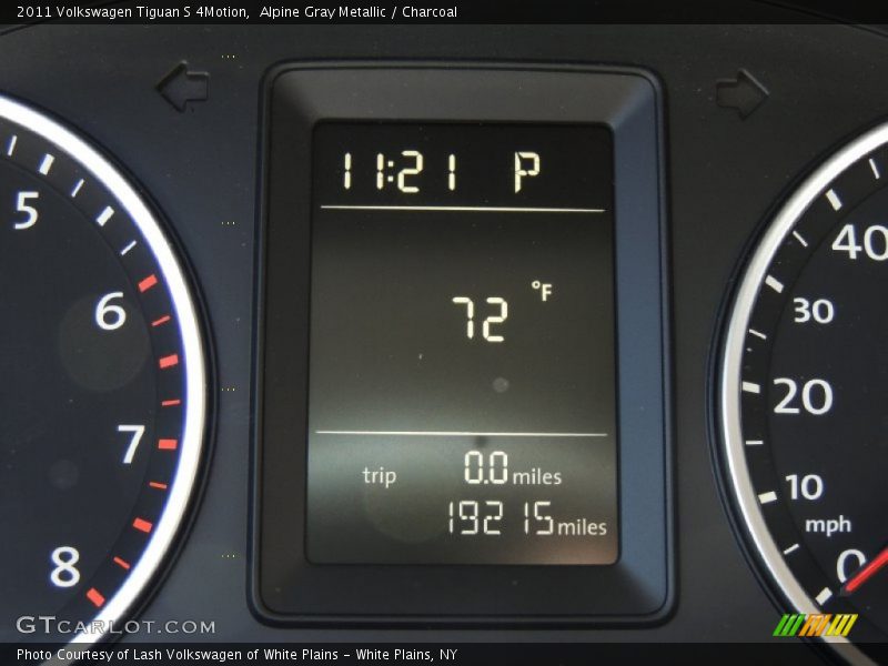 Alpine Gray Metallic / Charcoal 2011 Volkswagen Tiguan S 4Motion