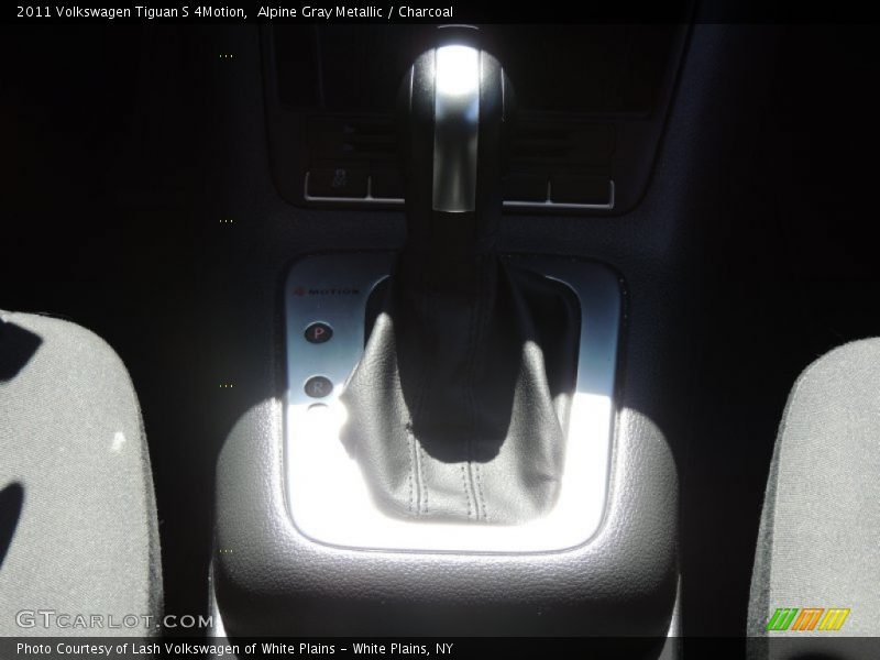 Alpine Gray Metallic / Charcoal 2011 Volkswagen Tiguan S 4Motion