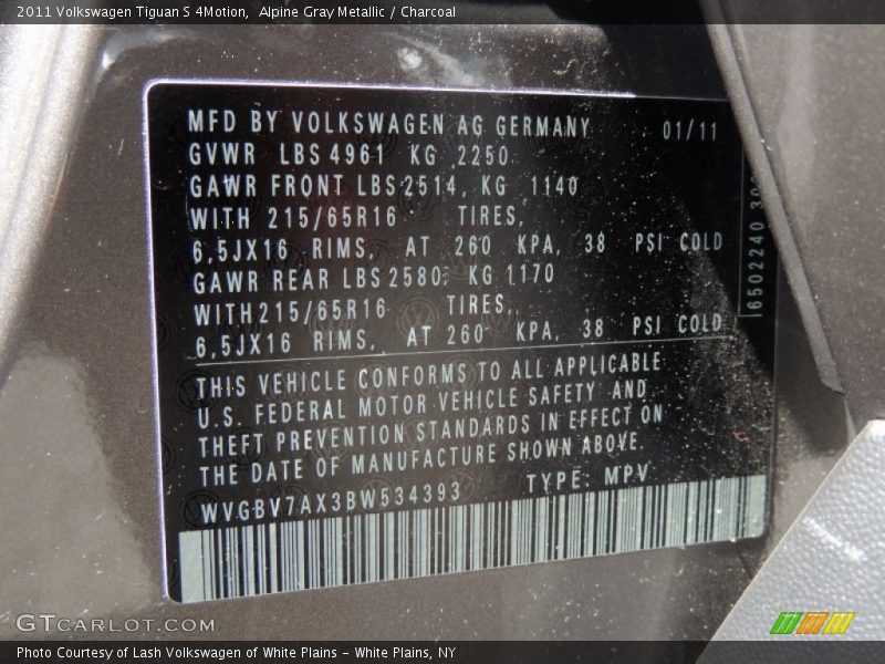 Alpine Gray Metallic / Charcoal 2011 Volkswagen Tiguan S 4Motion