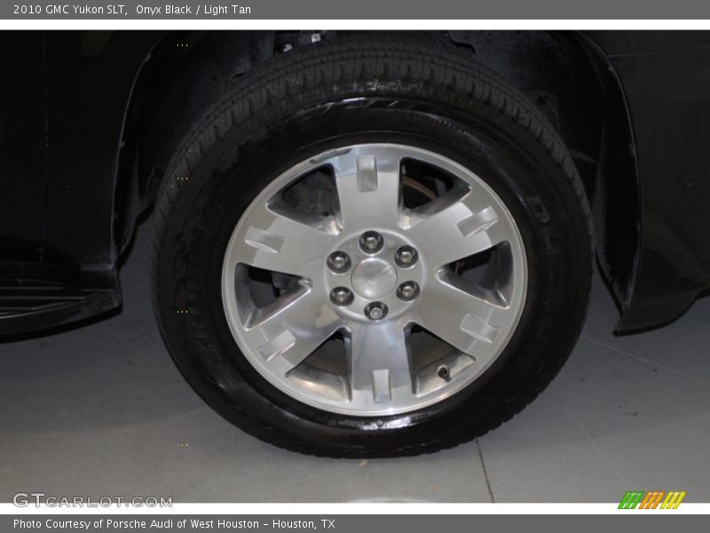 Onyx Black / Light Tan 2010 GMC Yukon SLT