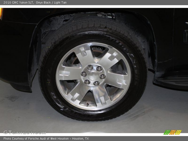 Onyx Black / Light Tan 2010 GMC Yukon SLT