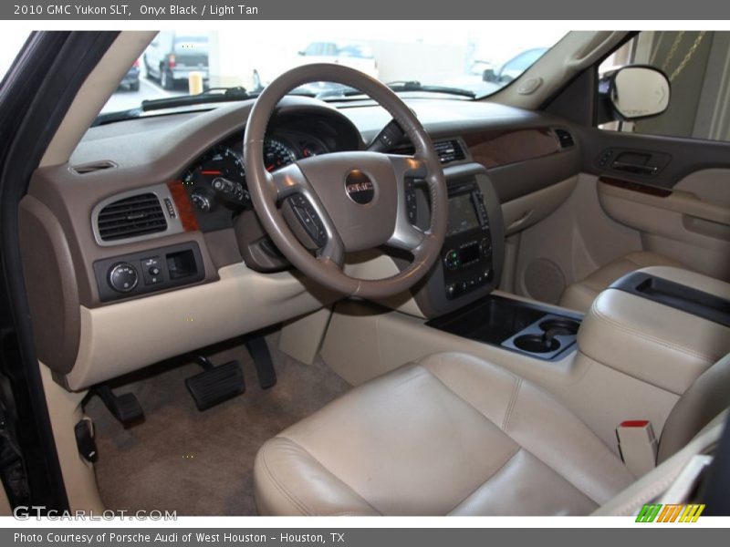 Onyx Black / Light Tan 2010 GMC Yukon SLT