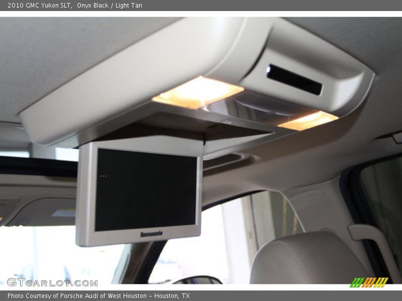 Onyx Black / Light Tan 2010 GMC Yukon SLT