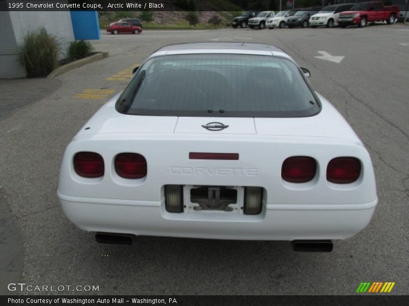Arctic White / Black 1995 Chevrolet Corvette Coupe