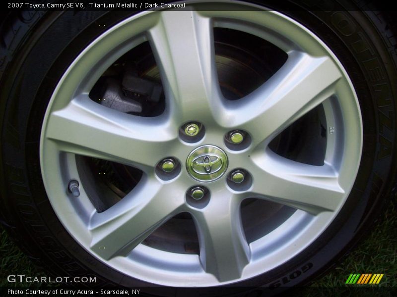 Titanium Metallic / Dark Charcoal 2007 Toyota Camry SE V6