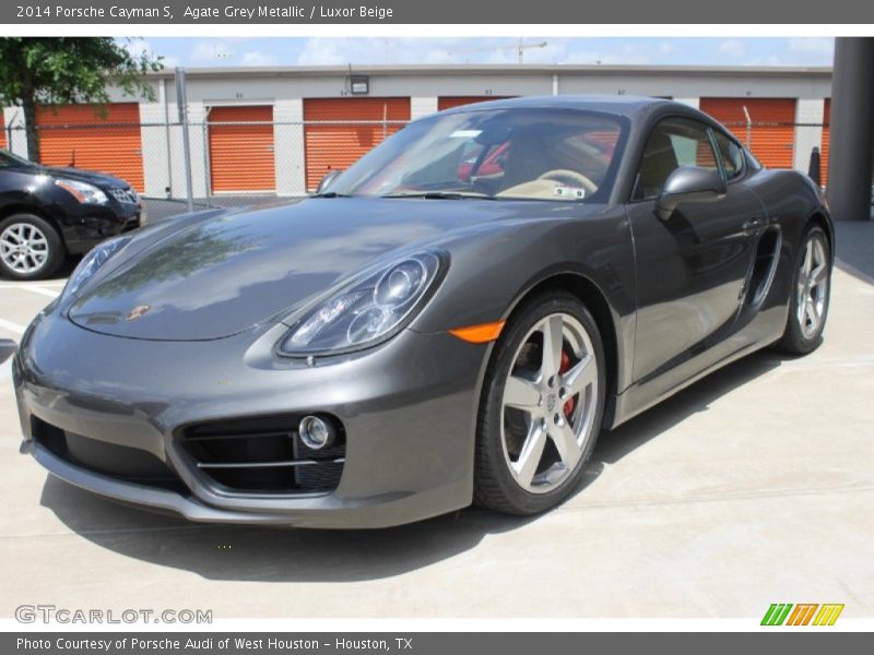 Front 3/4 View of 2014 Cayman S