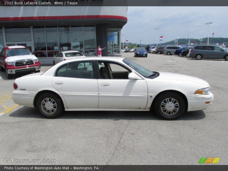 White / Taupe 2002 Buick LeSabre Custom