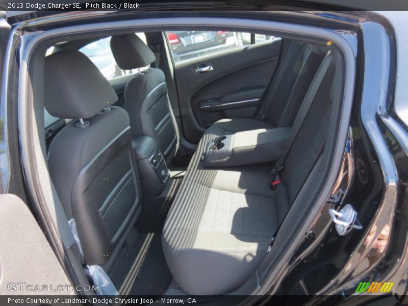 Pitch Black / Black 2013 Dodge Charger SE