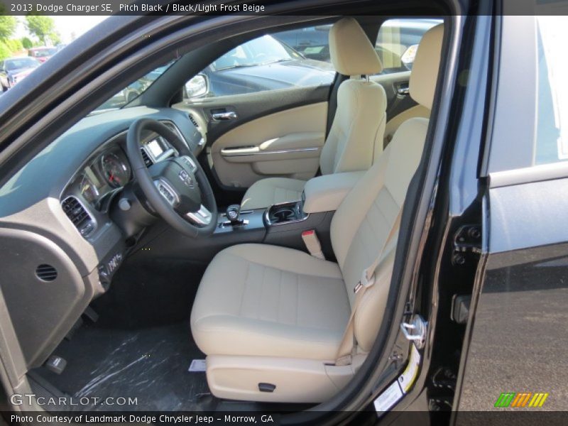 Pitch Black / Black/Light Frost Beige 2013 Dodge Charger SE