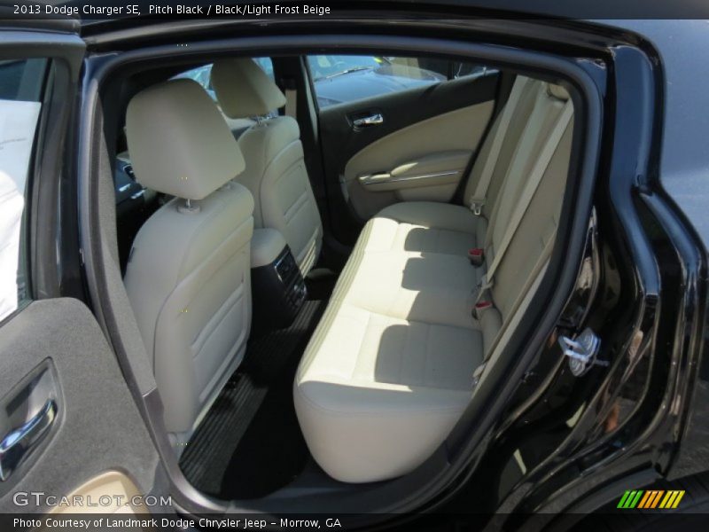 Pitch Black / Black/Light Frost Beige 2013 Dodge Charger SE