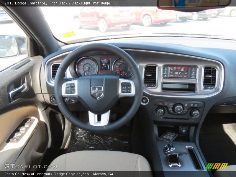 Pitch Black / Black/Light Frost Beige 2013 Dodge Charger SE