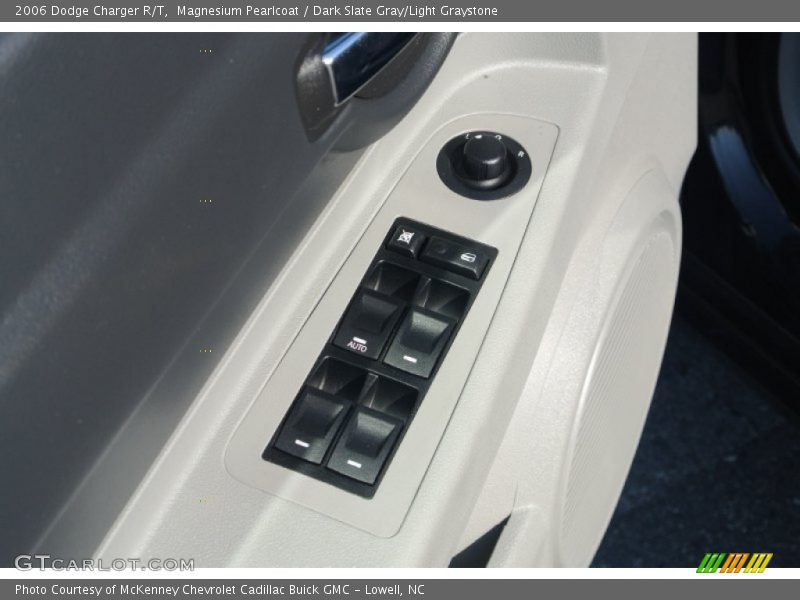 Magnesium Pearlcoat / Dark Slate Gray/Light Graystone 2006 Dodge Charger R/T