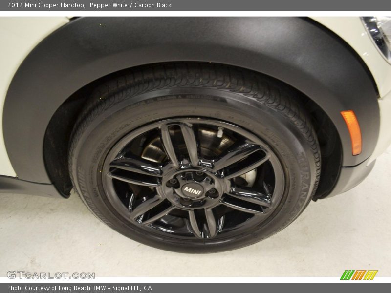 Pepper White / Carbon Black 2012 Mini Cooper Hardtop