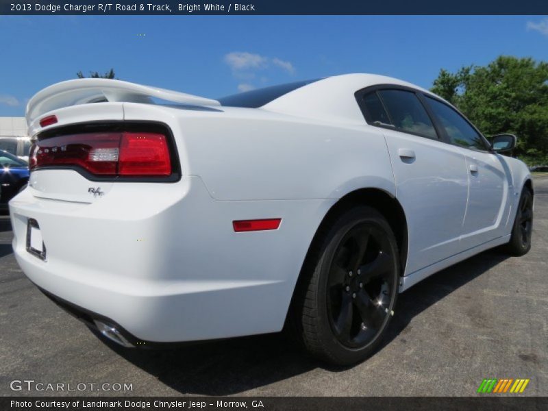 Bright White / Black 2013 Dodge Charger R/T Road & Track