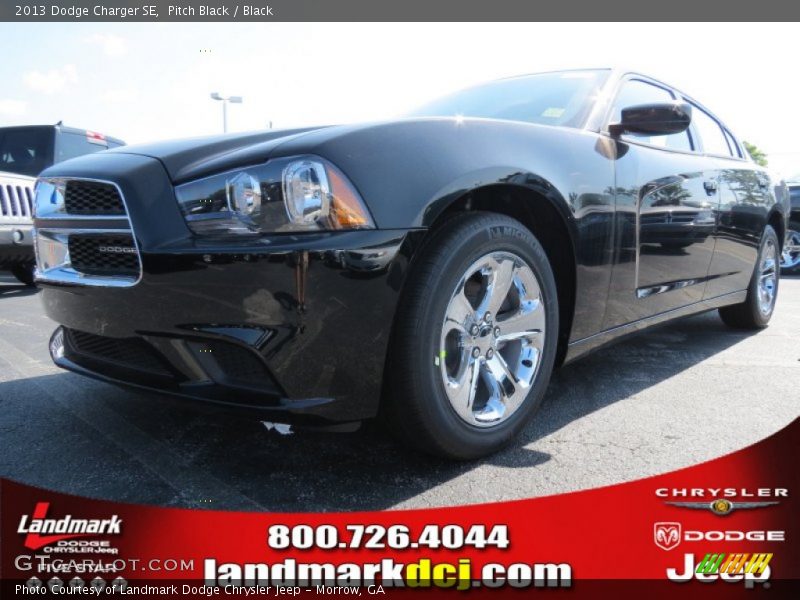 Pitch Black / Black 2013 Dodge Charger SE