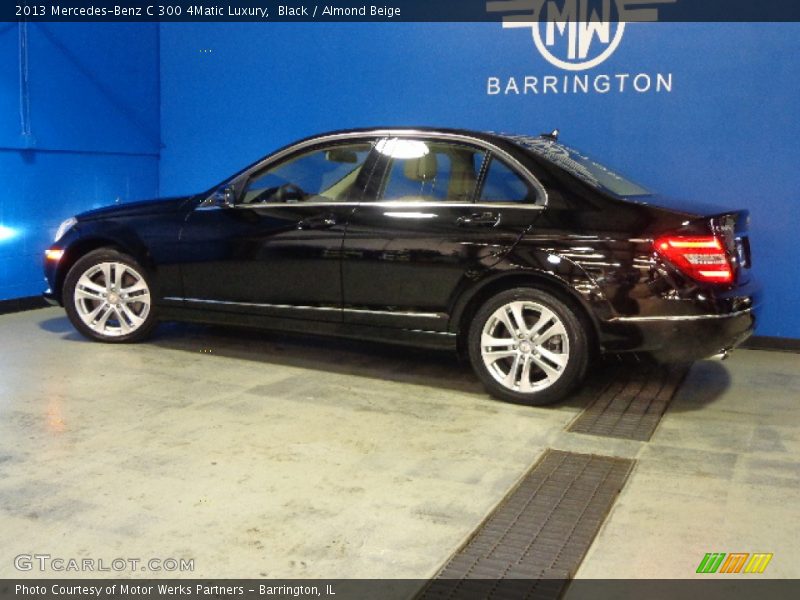 Black / Almond Beige 2013 Mercedes-Benz C 300 4Matic Luxury
