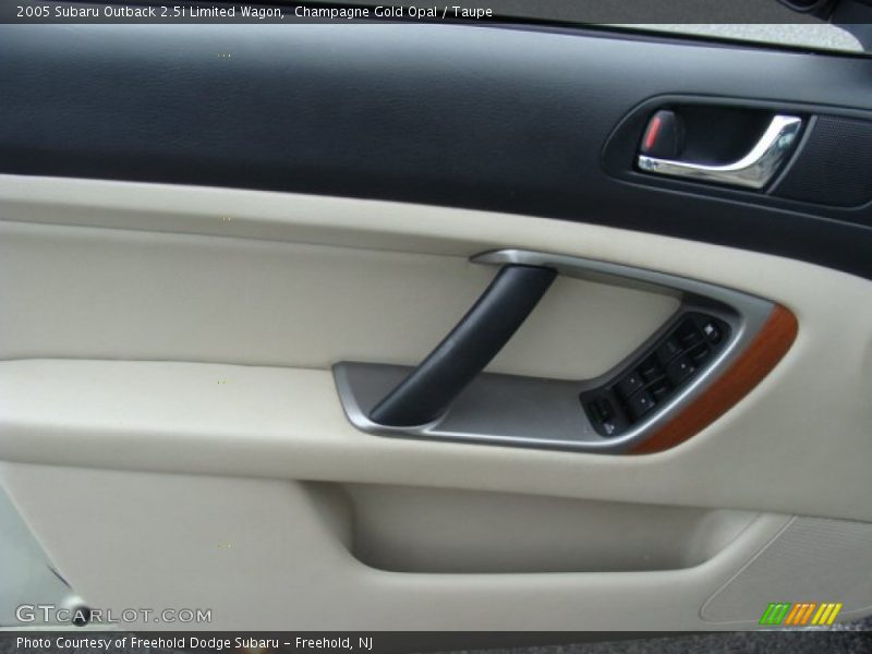 Champagne Gold Opal / Taupe 2005 Subaru Outback 2.5i Limited Wagon