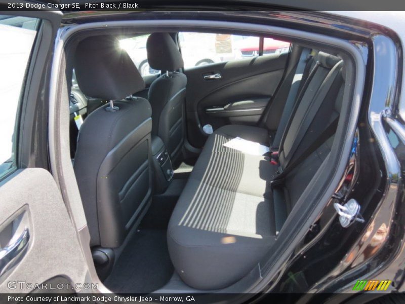 Pitch Black / Black 2013 Dodge Charger SE
