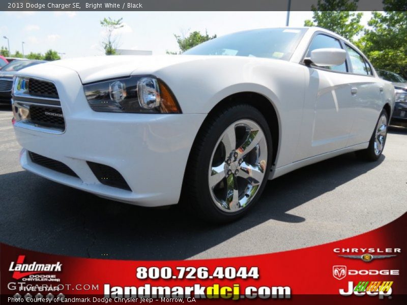 Bright White / Black 2013 Dodge Charger SE