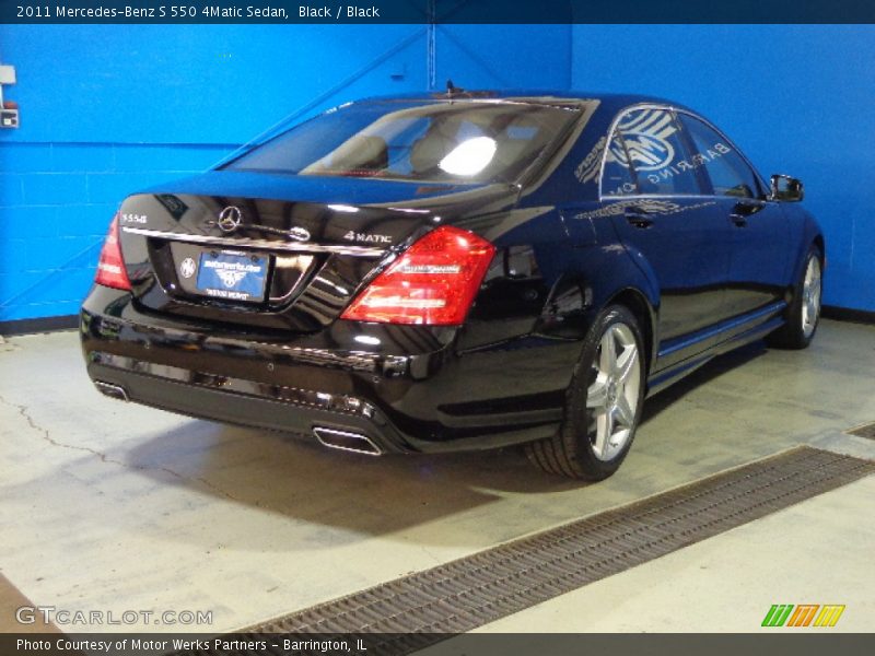Black / Black 2011 Mercedes-Benz S 550 4Matic Sedan