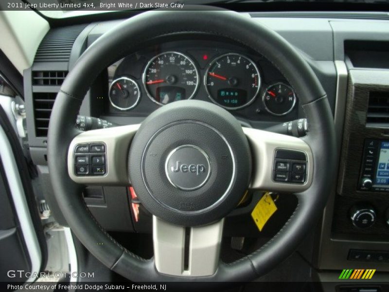 Bright White / Dark Slate Gray 2011 Jeep Liberty Limited 4x4