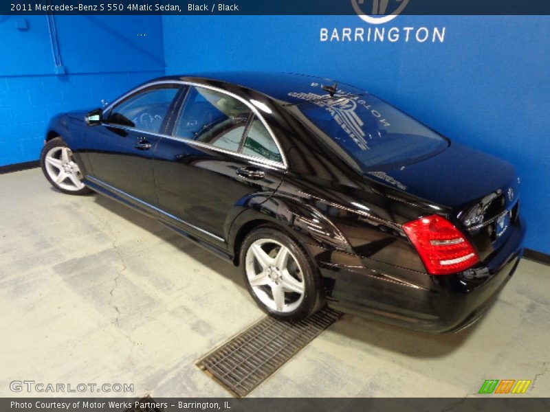 Black / Black 2011 Mercedes-Benz S 550 4Matic Sedan